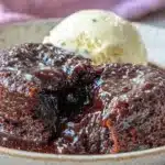 molten lava cakes - featured image